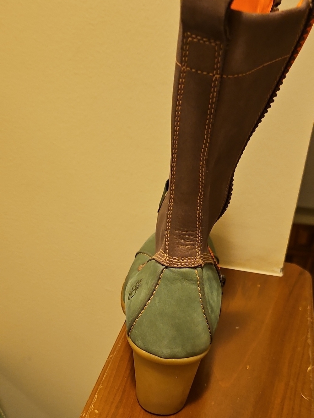 Timberland Boots - Picture 7 of 7